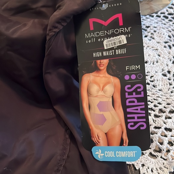 Maidenform woman’s high waist brief. Shapes firm. Size XL.  Black NWT - Picture 6 of 6